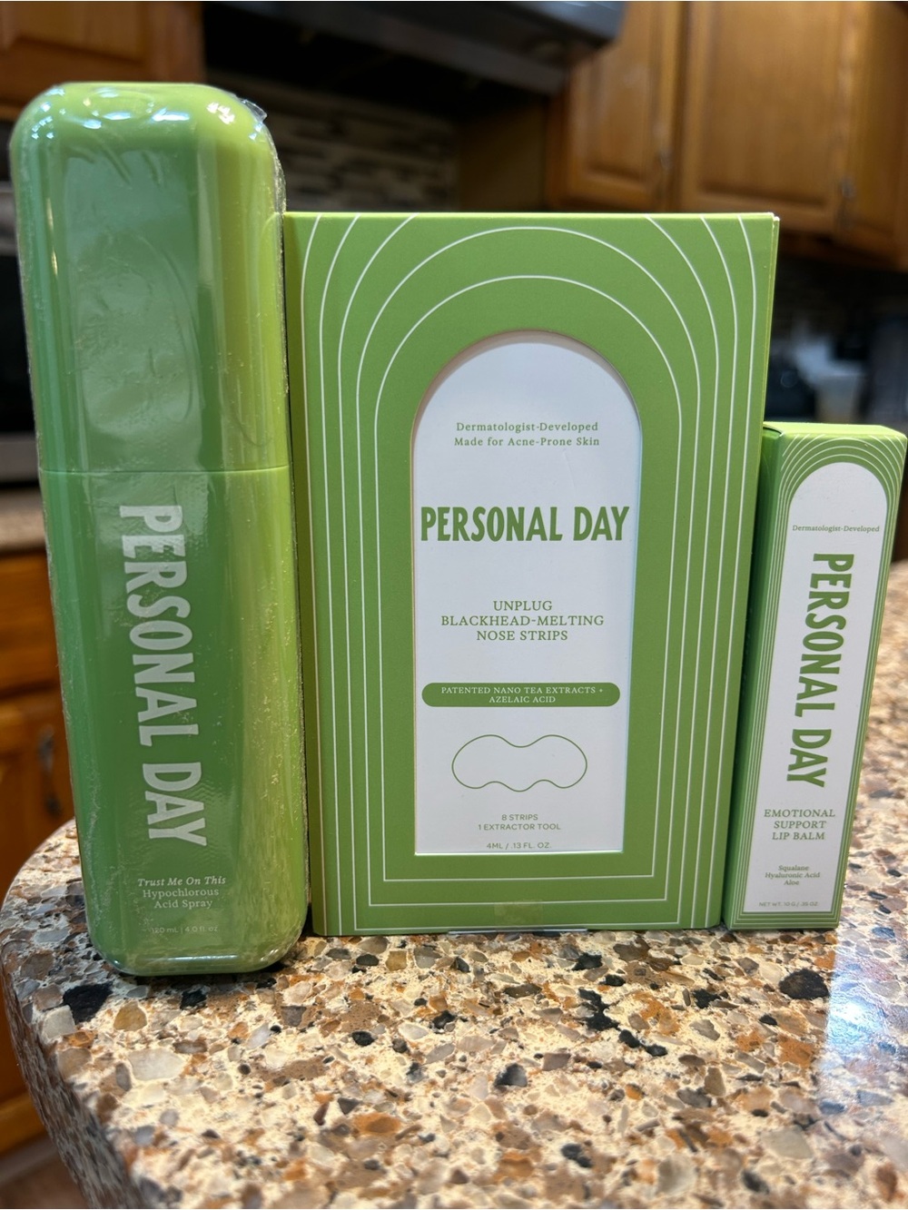 Persona Personal Day Skincare Set in light green